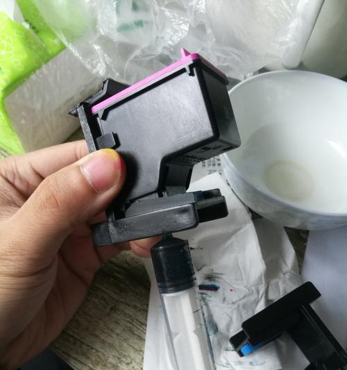打印机为何会出现重复加墨问题（探索打印机加墨问题的原因及解决方法）