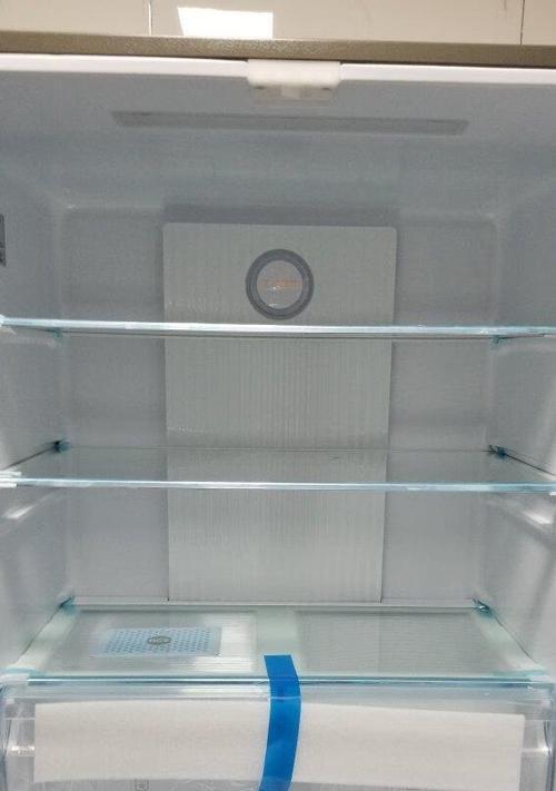 如何正确清洗冰箱（从内到外）