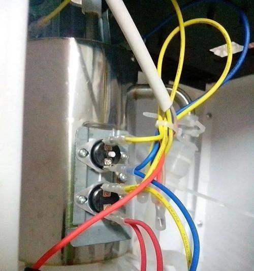 饮水机堵塞的处理与修复方法（快速解决饮水机堵塞问题的关键技巧）
