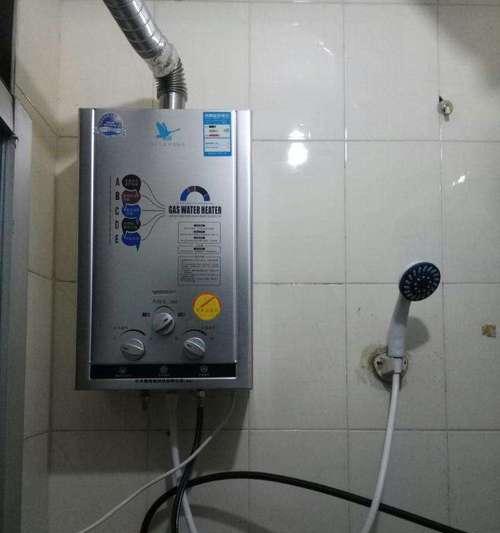 夏普电热水器E4故障解析（探究夏普电热水器E4故障的原因和解决方法）