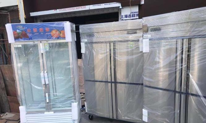 饭店冰柜显示屏乱跳的解决方法（快速修复冰柜显示屏乱跳问题）