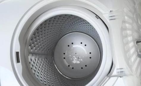 解决洗衣机排水不稳定的方法（排水故障原因分析及修复技巧）