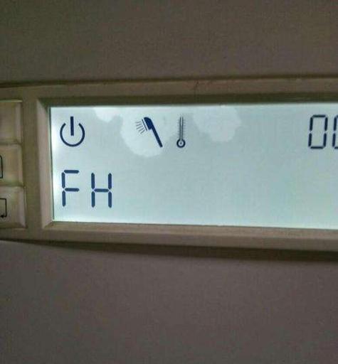 解析空调开机显示E6的含义与解决方法（探寻空调开机显示E6的原因以及解决方案）