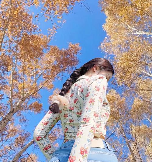 如何摆拍手机自拍照才能更吸引人？