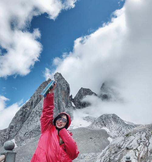 在雪山环境下手机关机如何拍照？