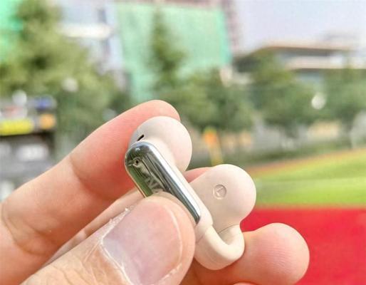 扉画投影仪使用体验如何？性能特点是什么？