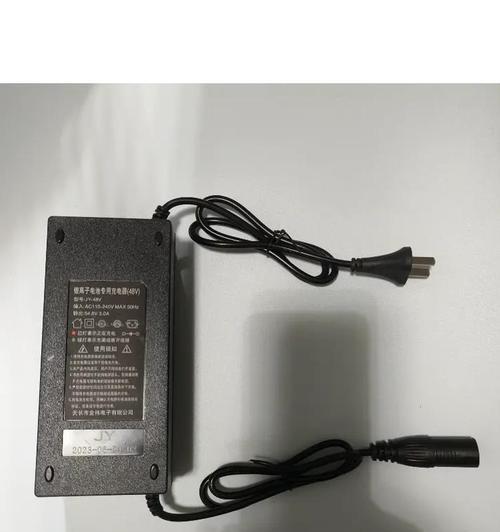九号充电器充电亮红灯怎么回事？如何解决充电问题？