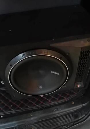 云南话低音炮的正确说法是什么？