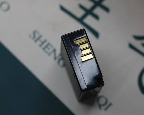 如何选择合适的便携式电池充电器？