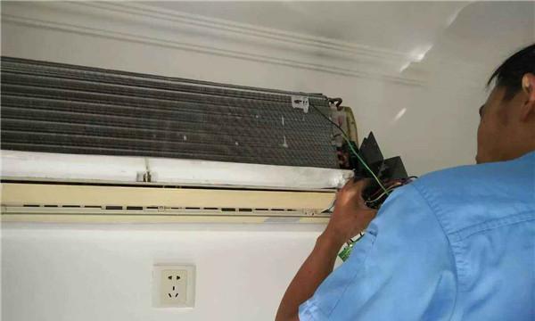 日立空调显示F4故障的维修方法（了解F4故障原因并解决问题）